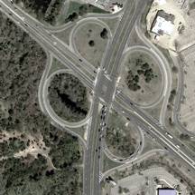 At-grade cloverleaf